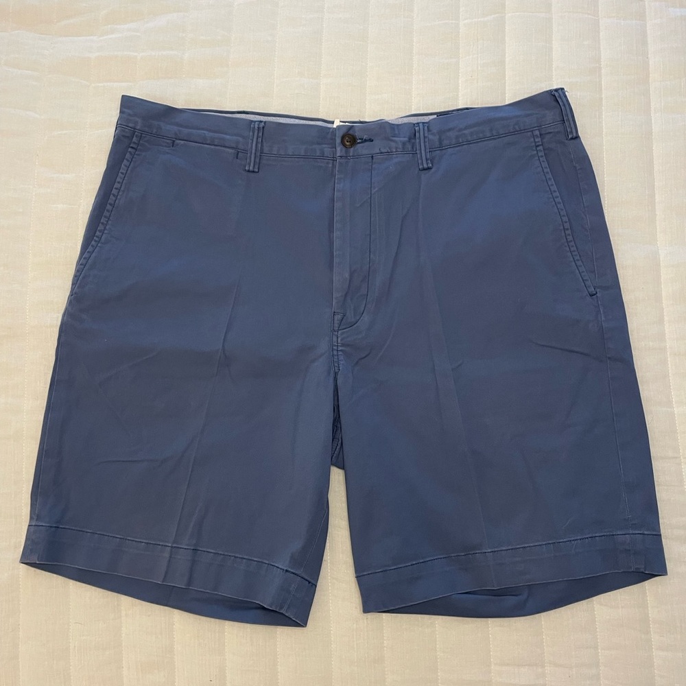 Men Polo Ralph Lauren, stretch classic fit, size 38.